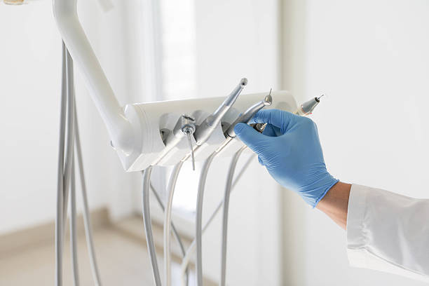 24/7 Emergency Teeth Whitening experts in Maryville, IL